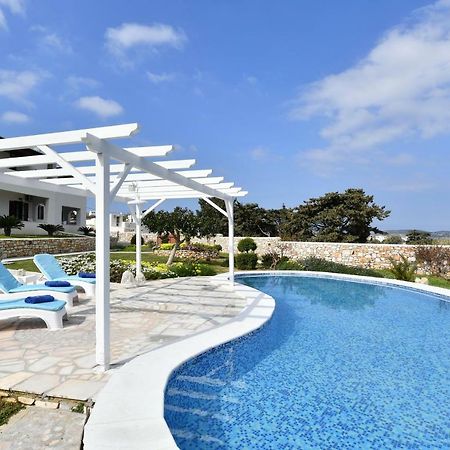 Villa Trifylia Парос Екстериор снимка