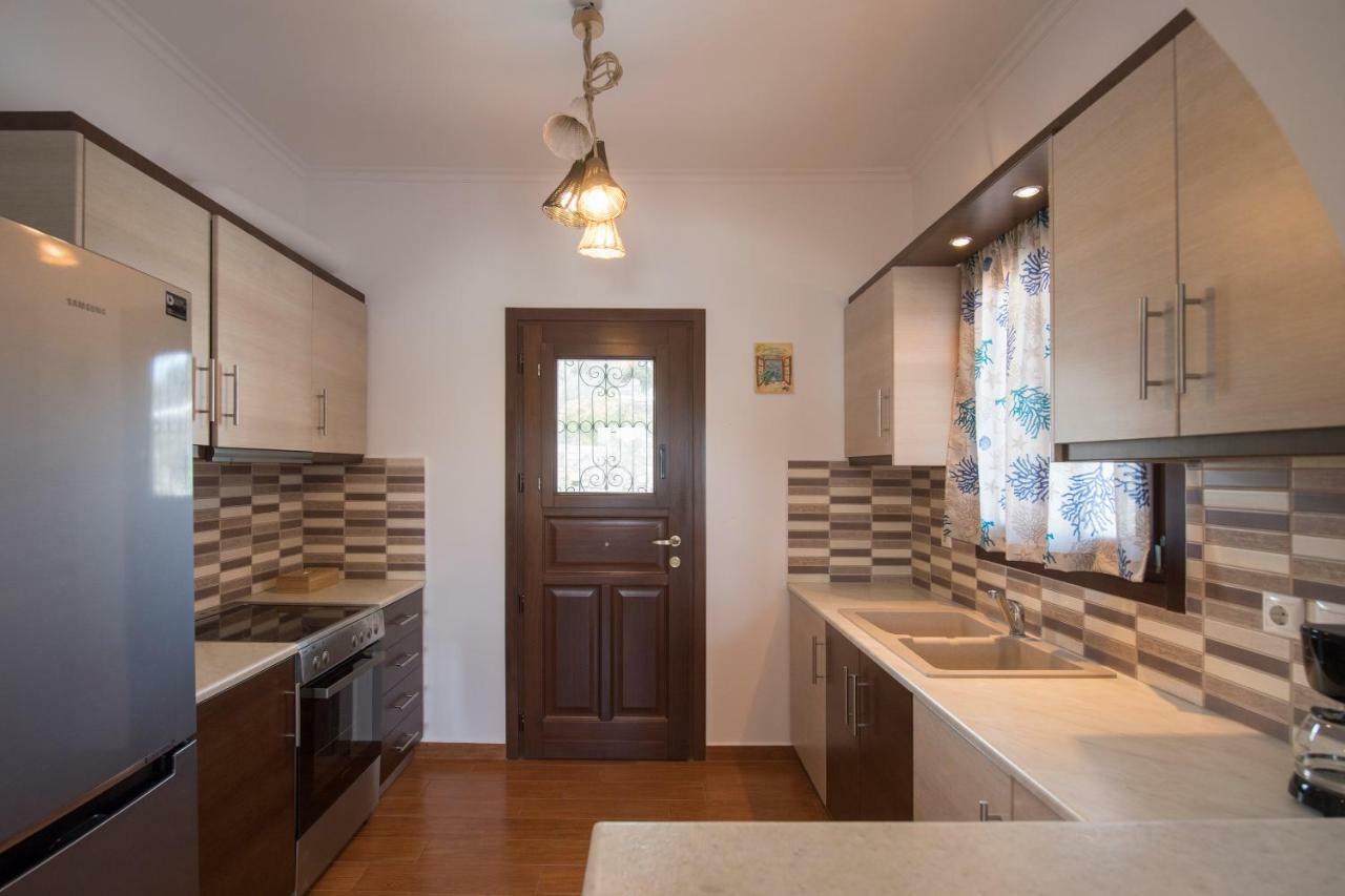 Villa Trifylia Парос Екстериор снимка