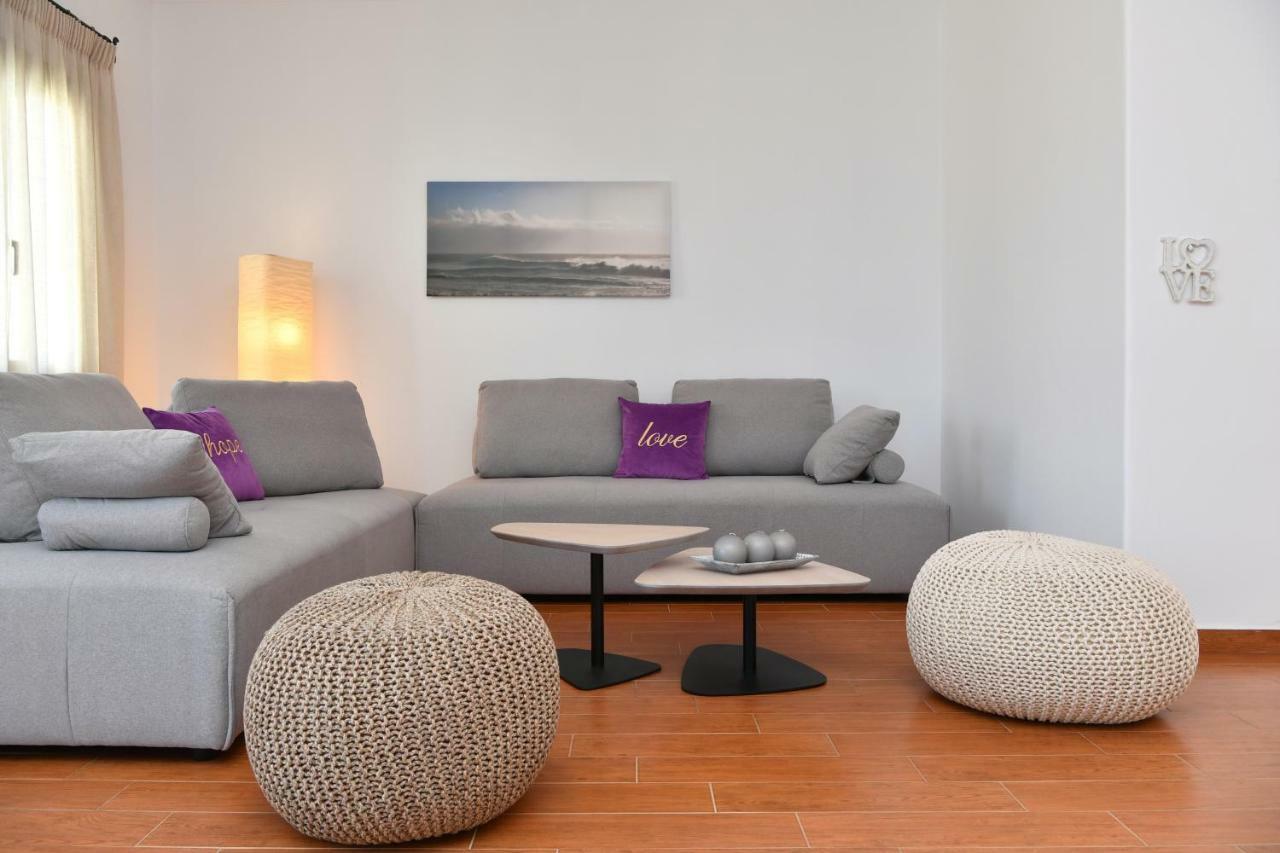 Villa Trifylia Парос Екстериор снимка