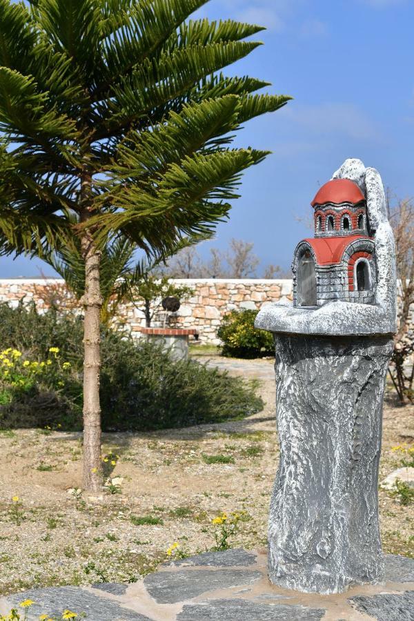 Villa Trifylia Парос Екстериор снимка